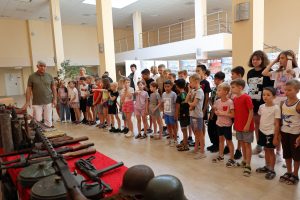 Астраханские патриоты продолжают работу с детьми и подростками